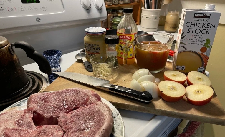 apple cider braised pork