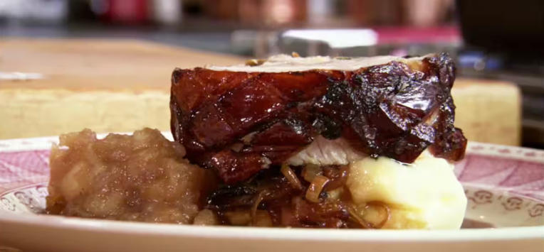 apple braised pork belly