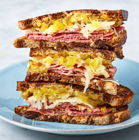gourmet corned beef sandwich