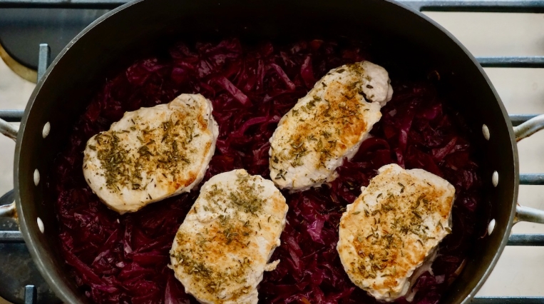 braised pork and cabbage recipe