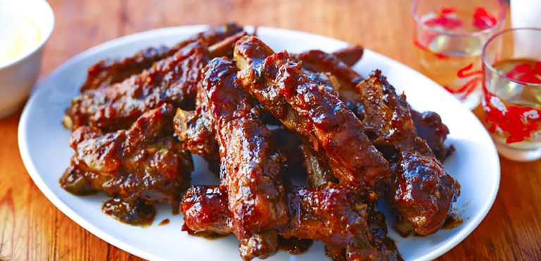 braised pork ribs with peanuts