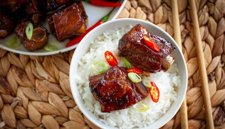 braised pork ribs vietnamese