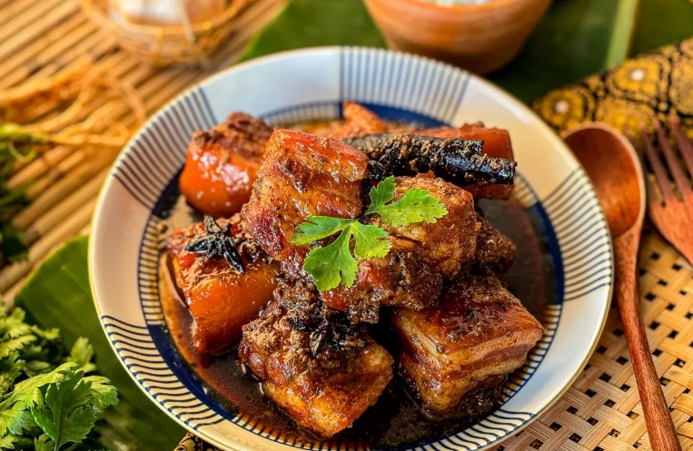 braised pork stew