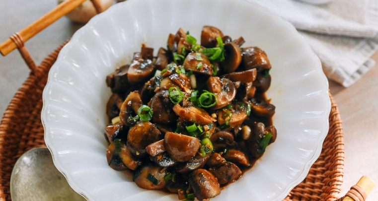 chinese braised pork mushroom recipe