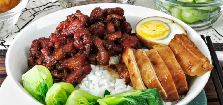 braised whole pork belly