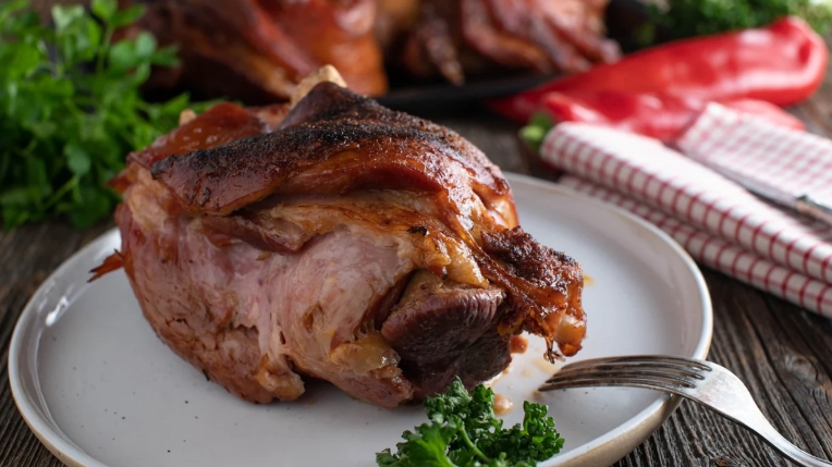 braised smoked ham hocks