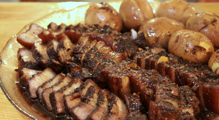 hakka braised pork belly