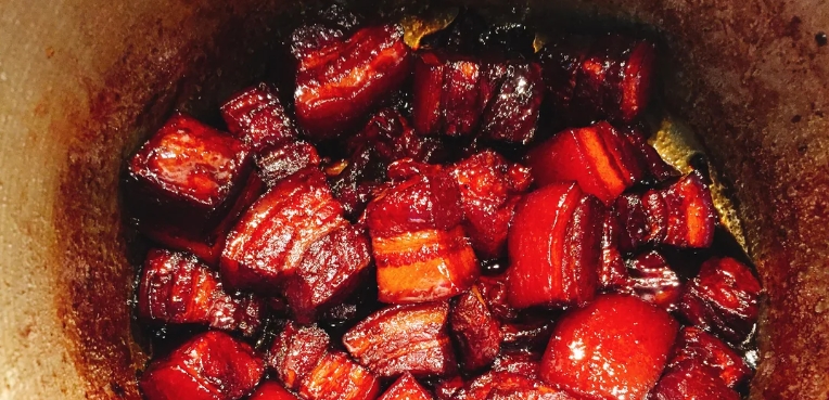 chinese red braised pork