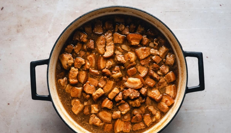 chinese braised pork belly star anise