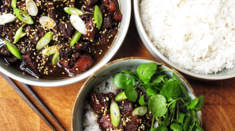 braised red pork belly