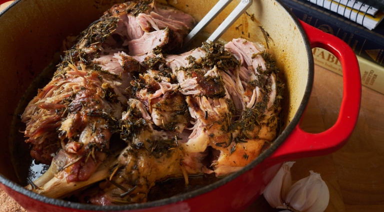 dutch oven braised pork shoulder