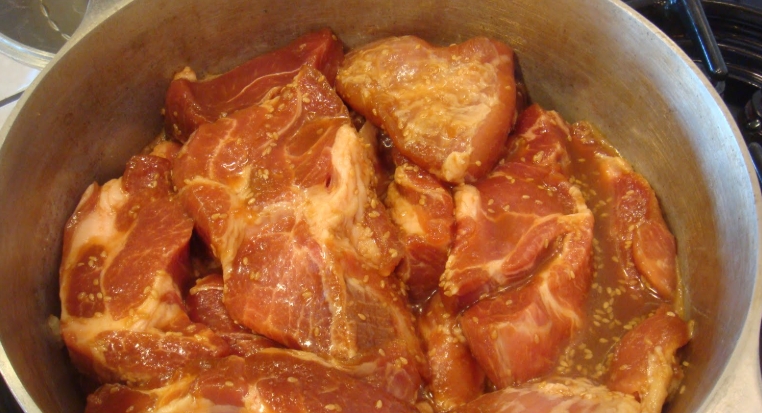 country style pork ribs dutch oven